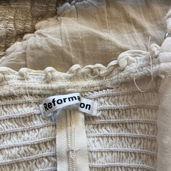 Reformation Kit Top in White - Picture 4 of 6